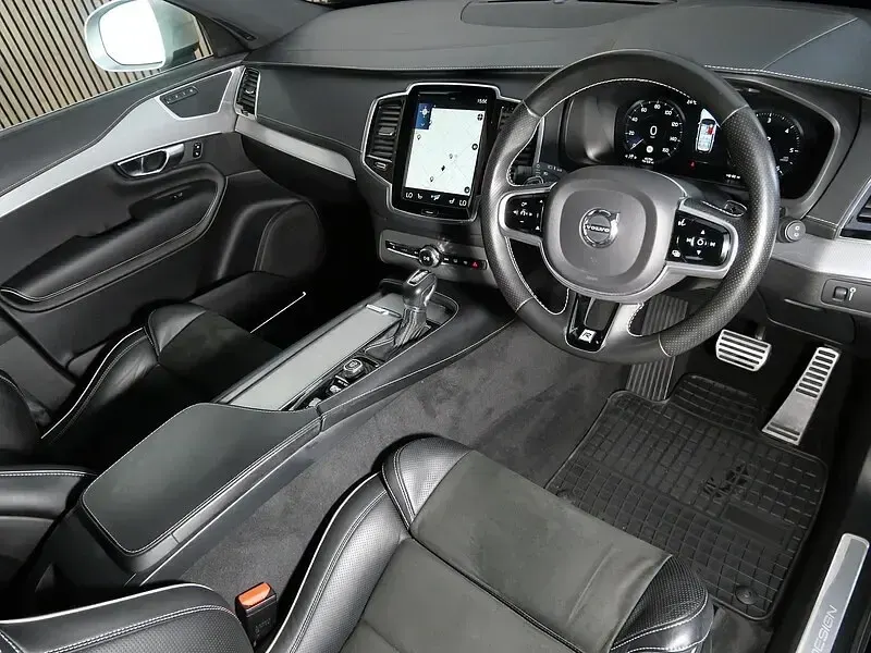 Used Volvo XC90 R-Design 2019 Black SUV