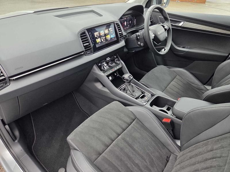 Used Skoda Karoq SE L 110 HP (80 kW) 2025 Silver SUV