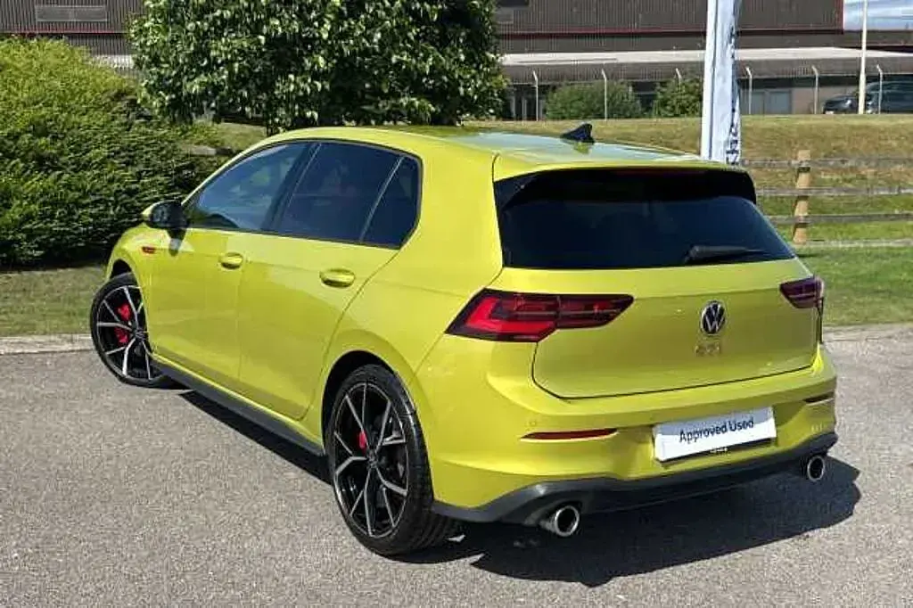 Used VW Golf VIII GTI 245 HP (180 kW) 2024 Yellow Hatchback