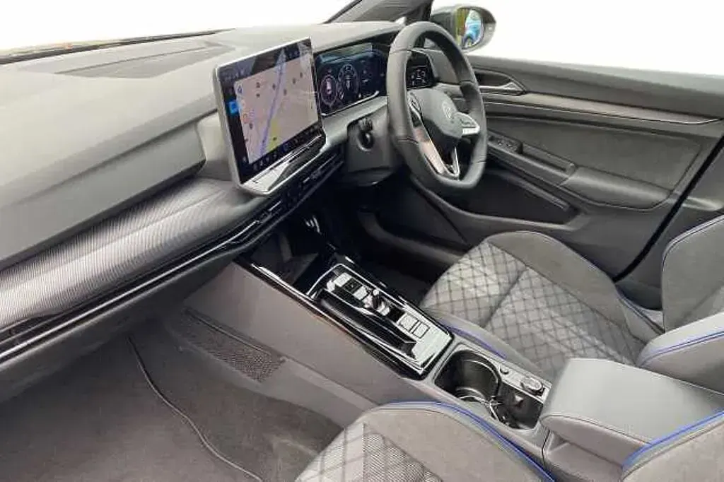 New VW Golf VIII 150 HP (110 kW) 2026