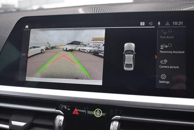 Used BMW 318 M Sport 156 HP (114 kW) 2022 White Sedan