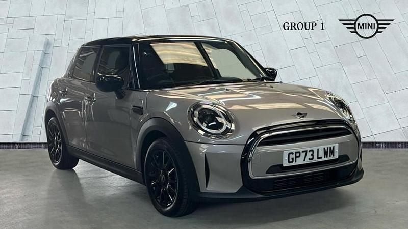 Used Mini Cooper Classic 136 HP (100 kW) 2024 Grey Hatchback