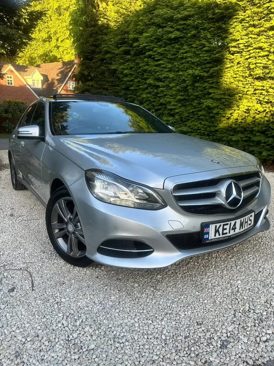 Usado Mercedes E250 SE 204 HP (150 kW) 2014 Prateado Sedan