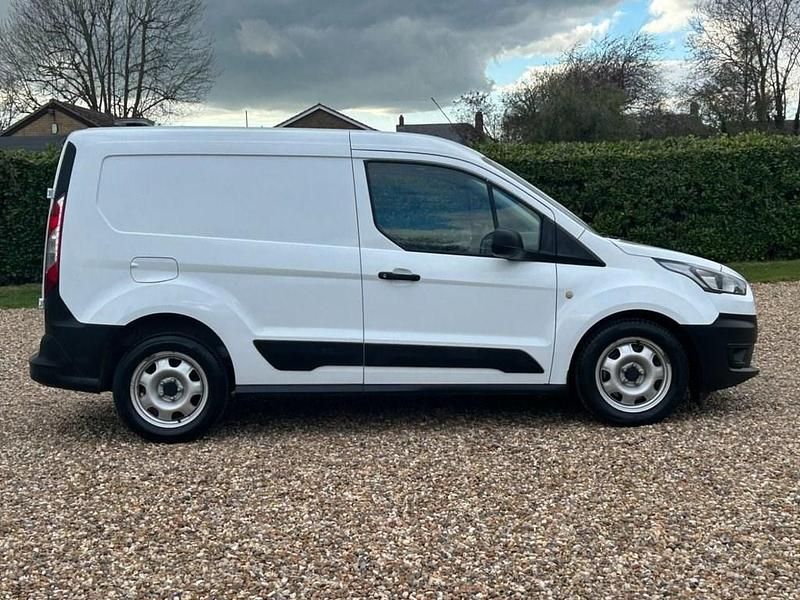 Second-hand Ford Transit Connect 75 CP (55 kW) 2022 Alb Monovolum