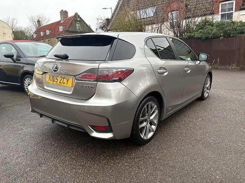 Used Lexus CT200h 2015 Silver Hatchback