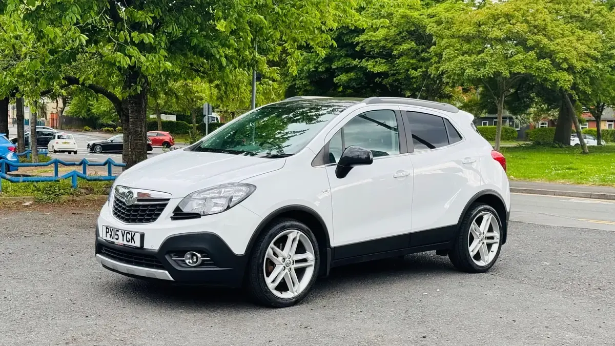 Used Vauxhall Mokka Edition 140 HP (102 kW) 2015 White SUV