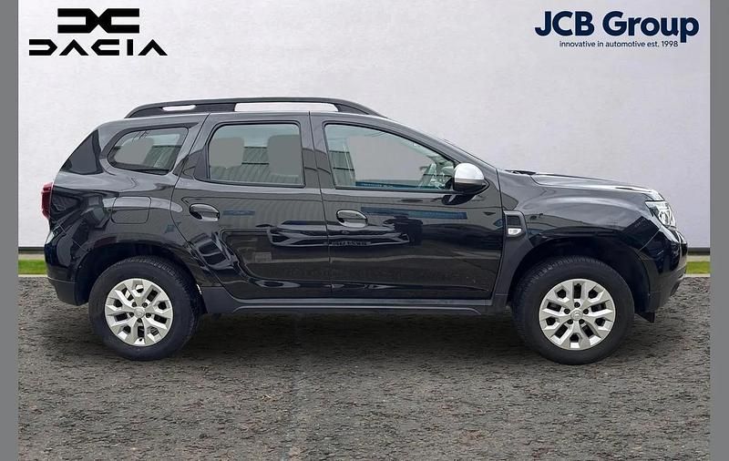 Second-hand Dacia Duster Comfort 91 CP (66 kW) 2022 Negru SUV