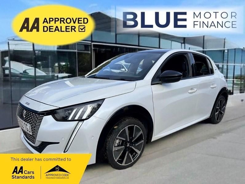 Used Peugeot e-208 Premium 100 kW (136 HP) 2022 White Hatchback