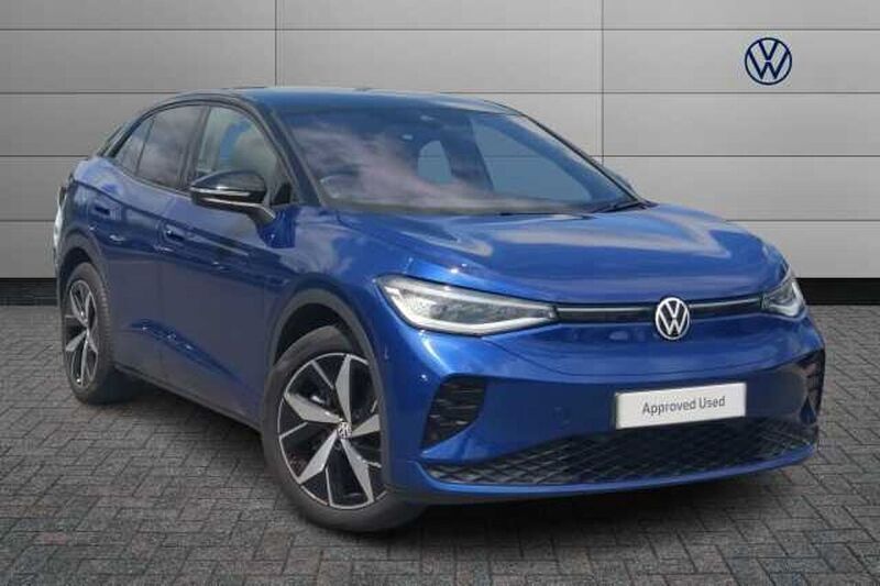 Blue Used 2023 VW ID.5 GTX SUV | £26,819 (Super price) - Image 1/4