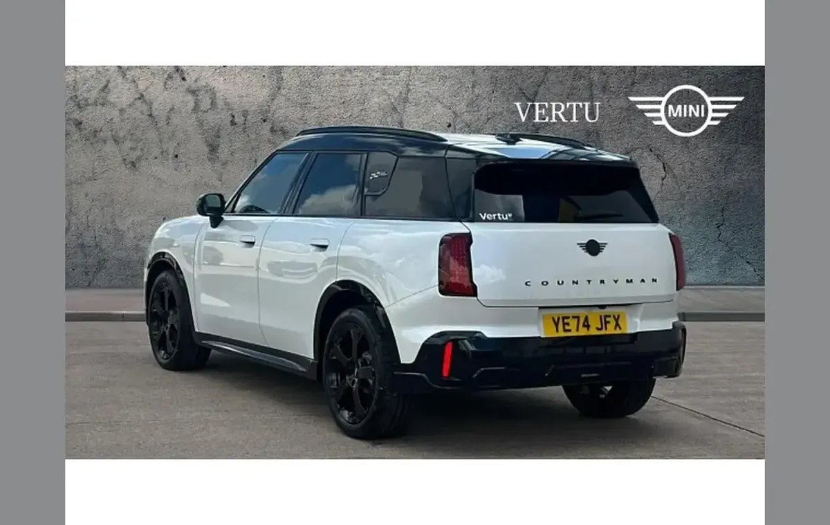 Used Mini Countryman Sport 170 HP (125 kW) 2024 White SUV