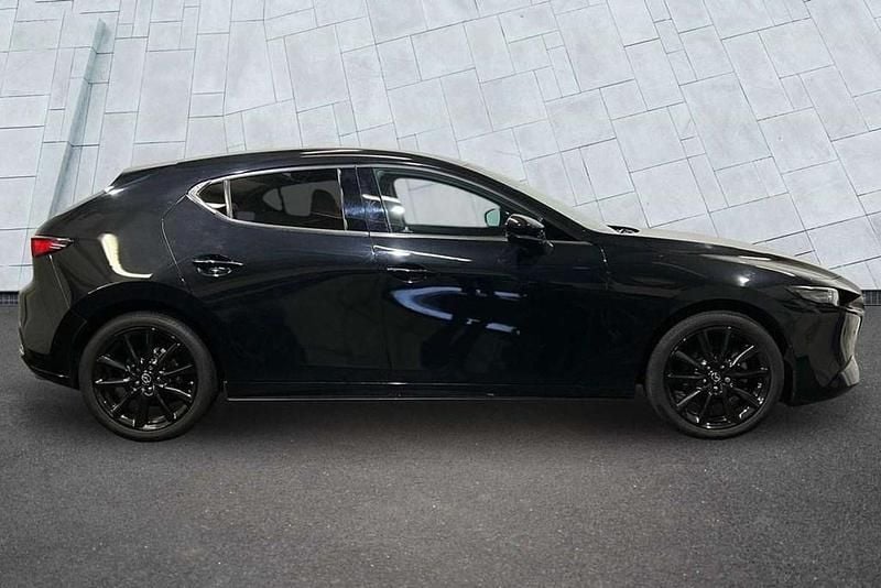 Usado Mazda 3 Takumi-Line 183 HP (134 kW) 2023 Preto Citadino