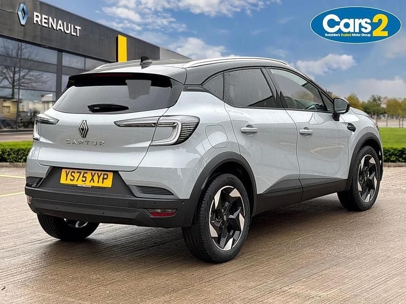New Renault Captur Techno 2025 Grey/black SUV