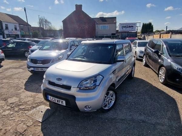 Used Kia Soul 126 HP (92 kW) 2011 Silver SUV