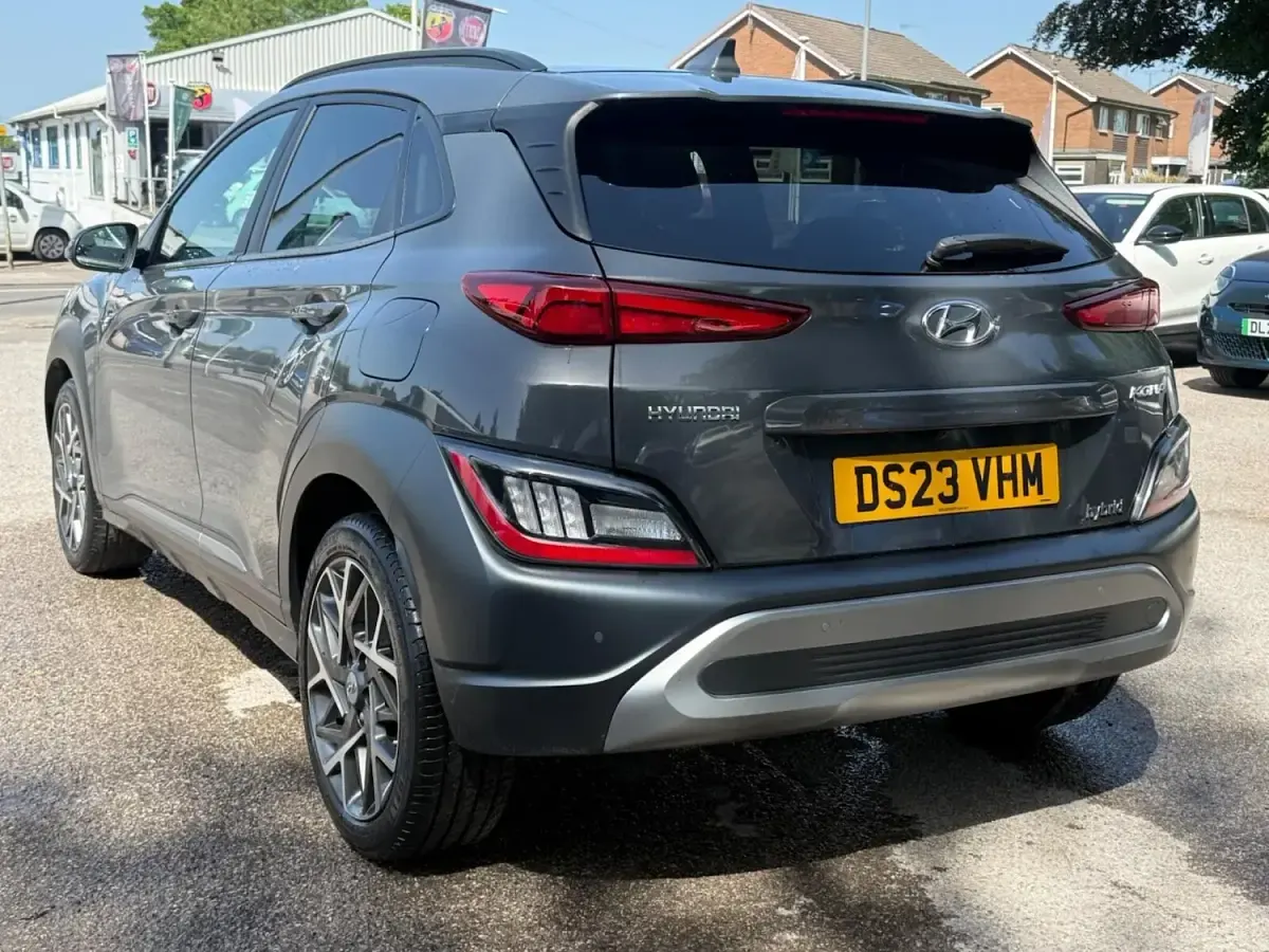 Used Hyundai Kona Premium 141 HP (103 kW) 2023 Grey SUV