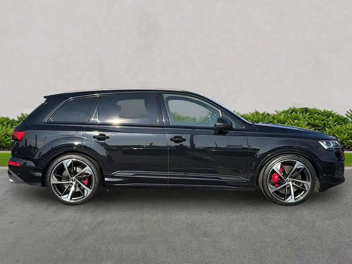 Used Audi SQ7 Black Edition 507 HP (372 kW) 2022 Black SUV