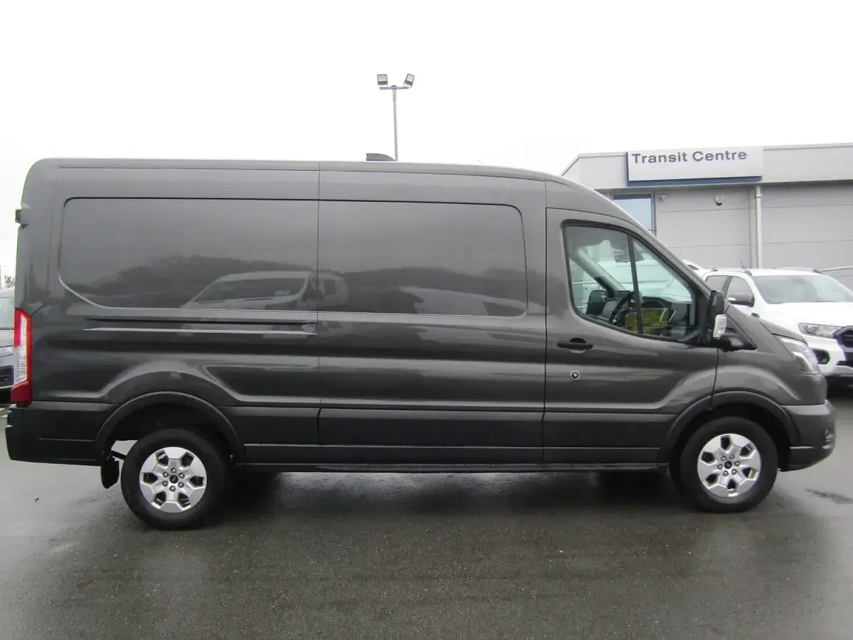 Used Ford Transit Limited 165 HP (121 kW) 2024 Grey Van