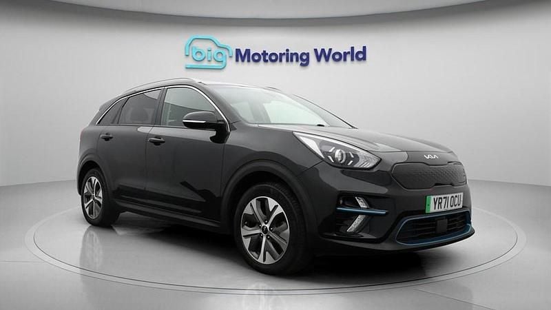 Used Kia e-Niro 147 kW (201 HP) 2021 SUV