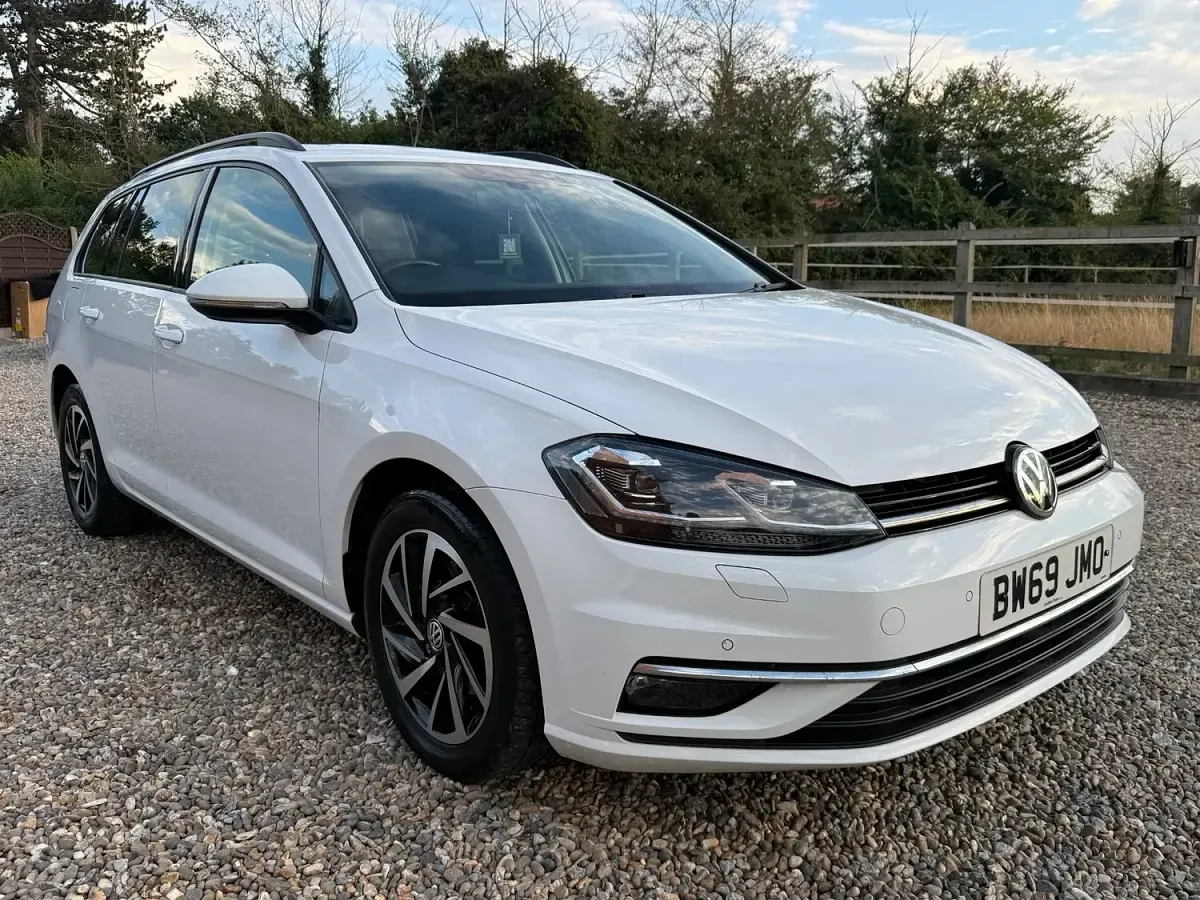 Used VW Golf VII Edition 115 HP (84 kW) 2020 White Estate