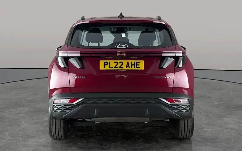 Used Hyundai Tucson SE 150 HP (110 kW) 2022 Red SUV