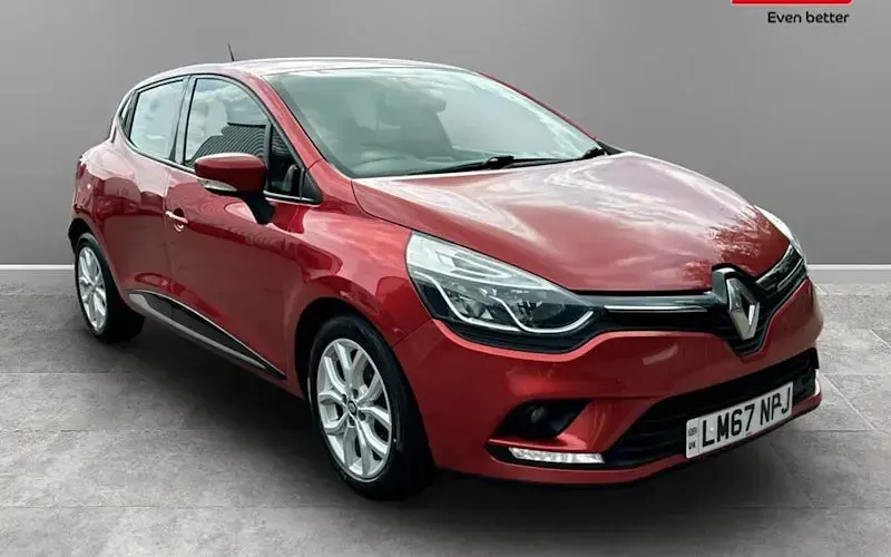 Used Renault Clio Dynamique 75 HP (55 kW) 2017 Hatchback
