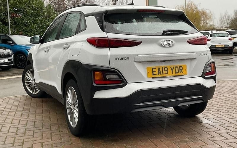 Used Hyundai Kona SE 120 HP (88 kW) 2020 SUV