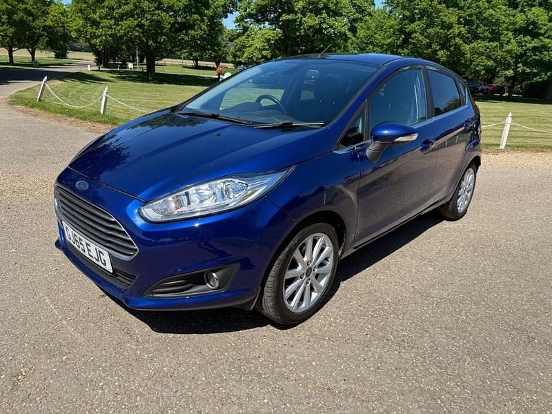 Used Ford Fiesta Titanium 2015 Blue Hatchback