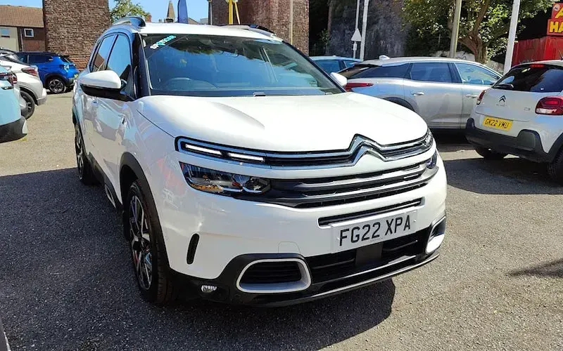 Used Citroën C5 Shine 226 HP (166 kW) 2022 Hatchback