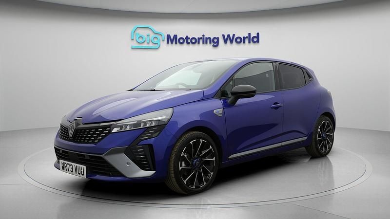Used Renault Clio V Esprit Alpine 143 HP (105 kW) 2024 Blue Hatchback