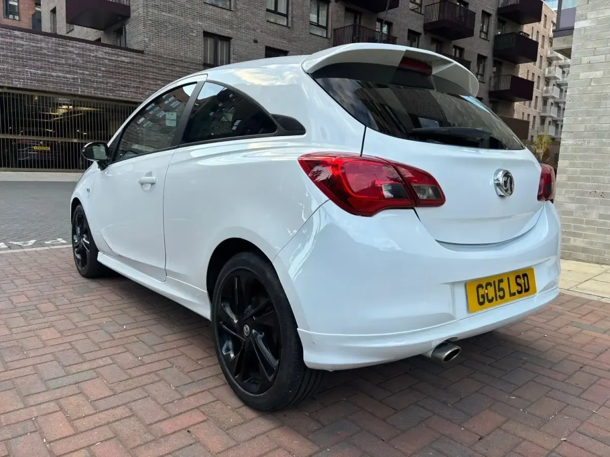 Usado Vauxhall Corsa Edition 2015 Branco Citadino