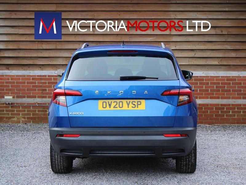 Used Skoda Karoq SE Technology 150 HP (110 kW) 2020 Blue SUV