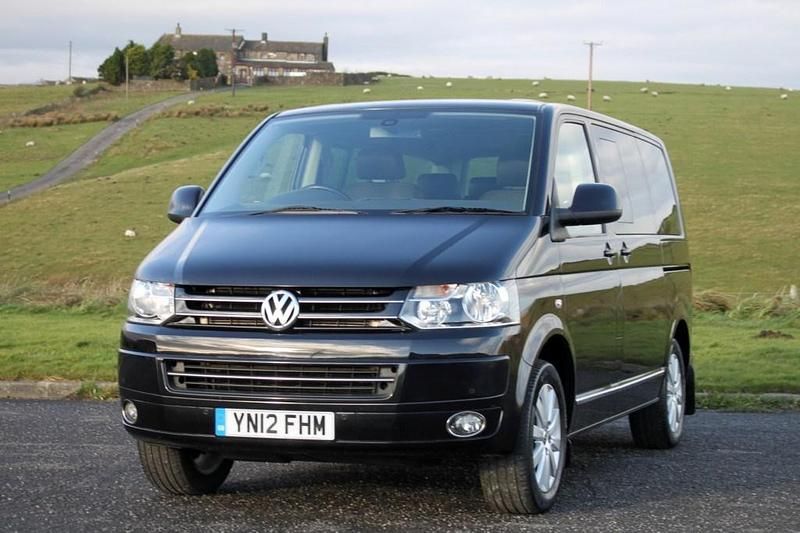 Used VW Caravelle Executive 140 HP (102 kW) 2012 Black MPV