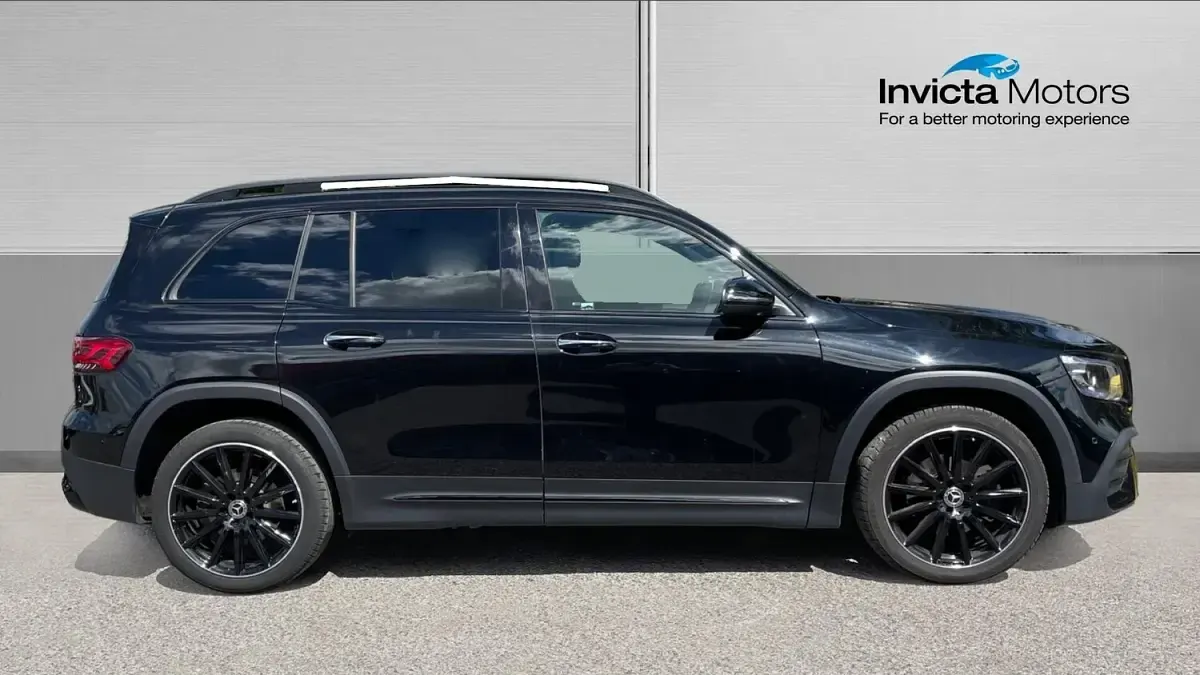 Used Mercedes GLB200 AMG Line Premium Plus 163 HP (119 kW) 2023 Black SUV