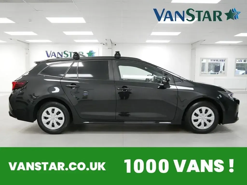 Used Toyota Corolla 140 HP (102 kW) 2024 Black