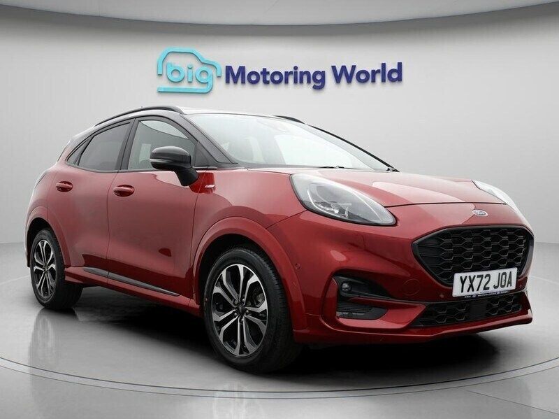 Red Used 2022 Ford Puma ST-Line Hatchback | £15,300 (Fair price) - Image 1/4