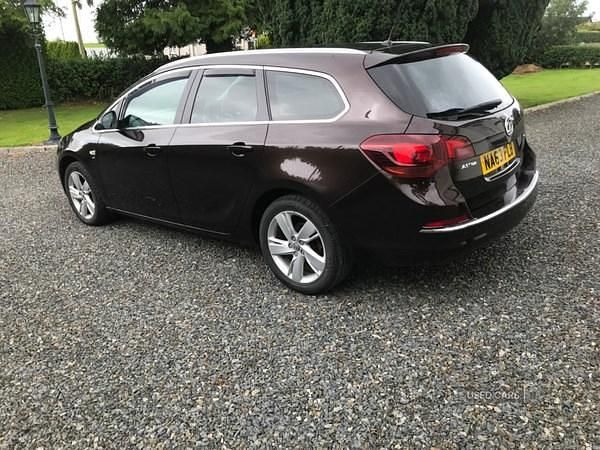 Used Vauxhall Astra SRi 2013 Brown Estate