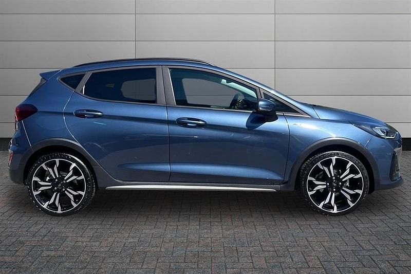 Usado Ford Fiesta Active X 125 HP (91 kW) 2023 Azul Citadino