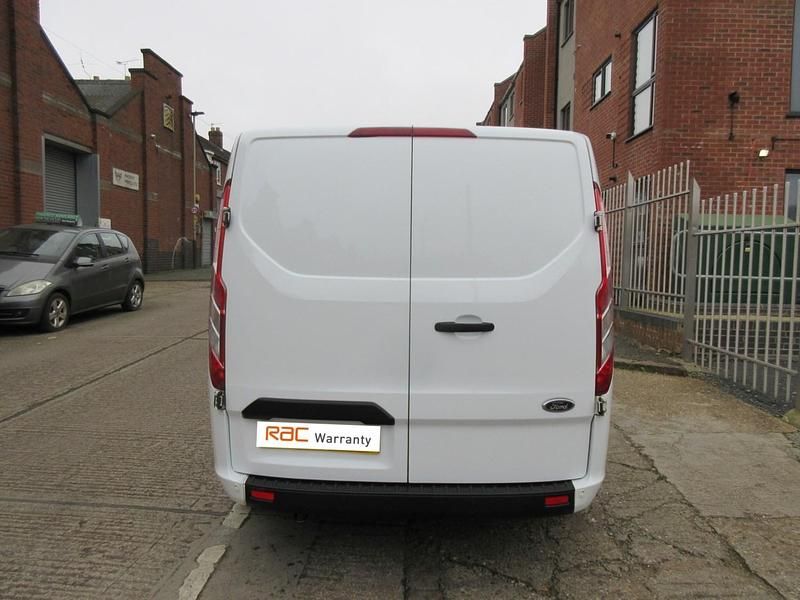 Used Ford Transit Custom Trend 105 HP (77 kW) 2020 White Van