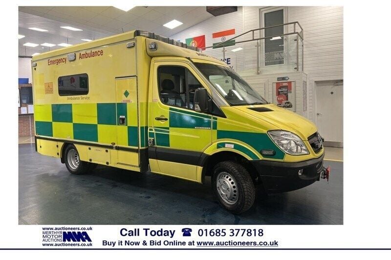 Yellow Used 2012 Mercedes Sprinter Van | £5,550 (Super price) - Image 1/4