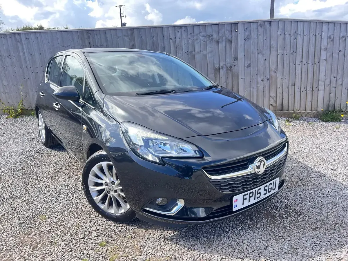 Used Vauxhall Corsa 90 HP (66 kW) 2015 Black Hatchback