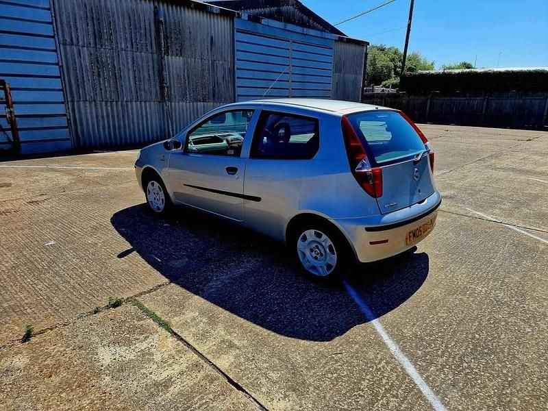 Used Fiat Punto Active 2005 Grey Hatchback