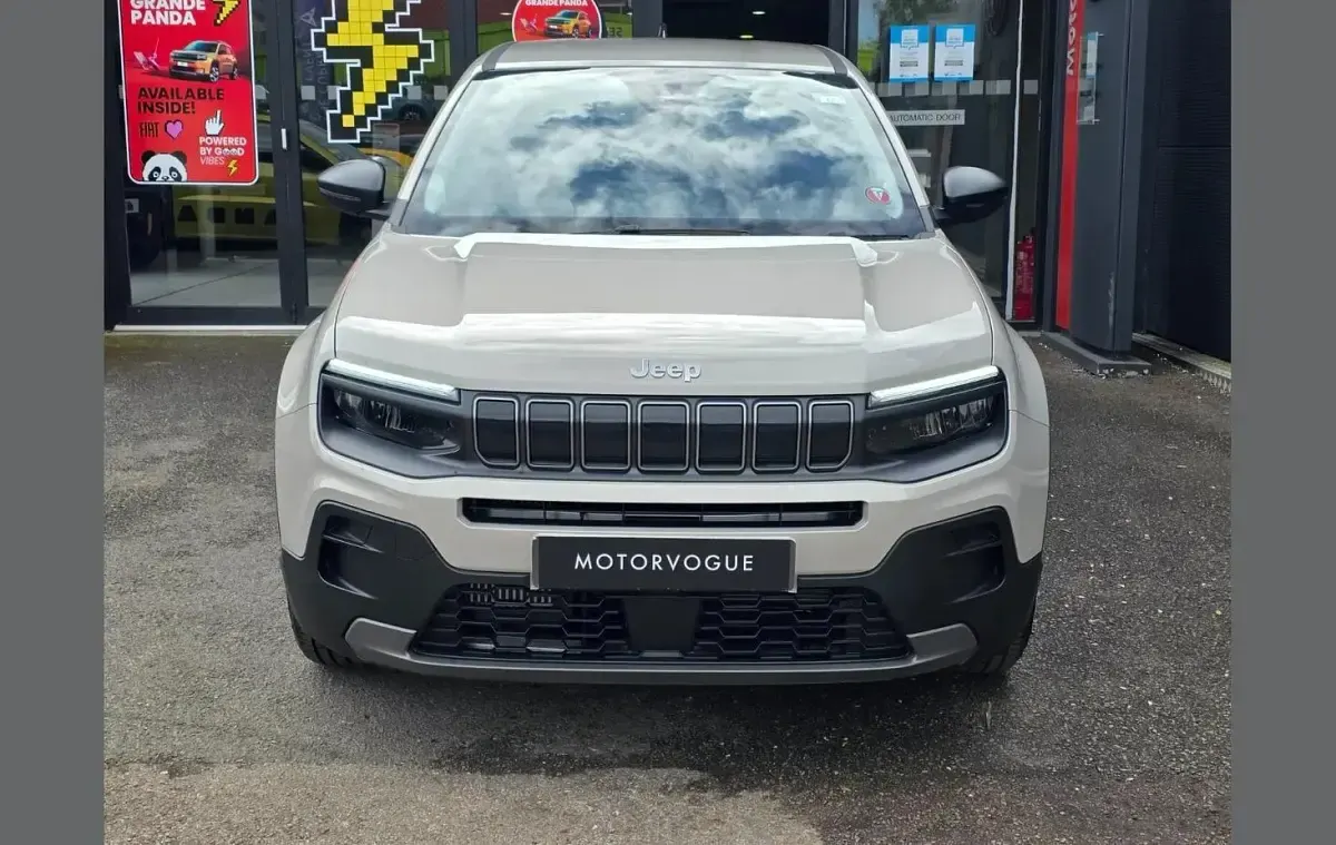New Jeep Avenger Altitude 101 HP (74 kW) 2025 Special solid  snow white SUV
