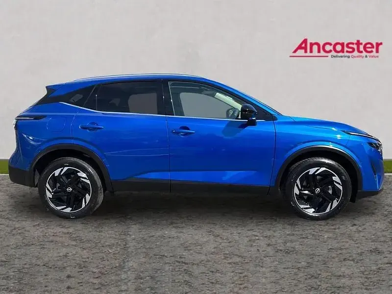 New Nissan Qashqai N-Connecta 2026 Black SUV