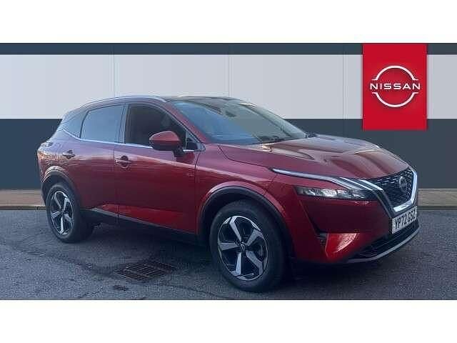Red Used 2022 Nissan Qashqai N-Connecta SUV | £16,132 (Fair price) - Image 1/4