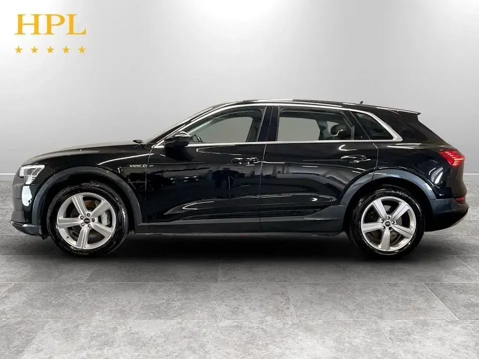 Used Audi e-tron Advanced 230 kW (313 HP) 2022 Black SUV