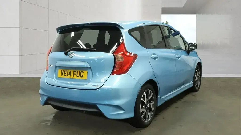 Used Nissan Note Acenta Premium 80 HP (58 kW) 2014 Blue Hatchback