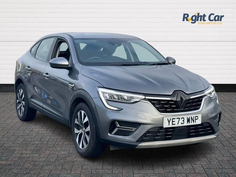 Grey Used 2023 Renault Arkana Evolution SUV | £15,799 (Fair price) - Image 1/4