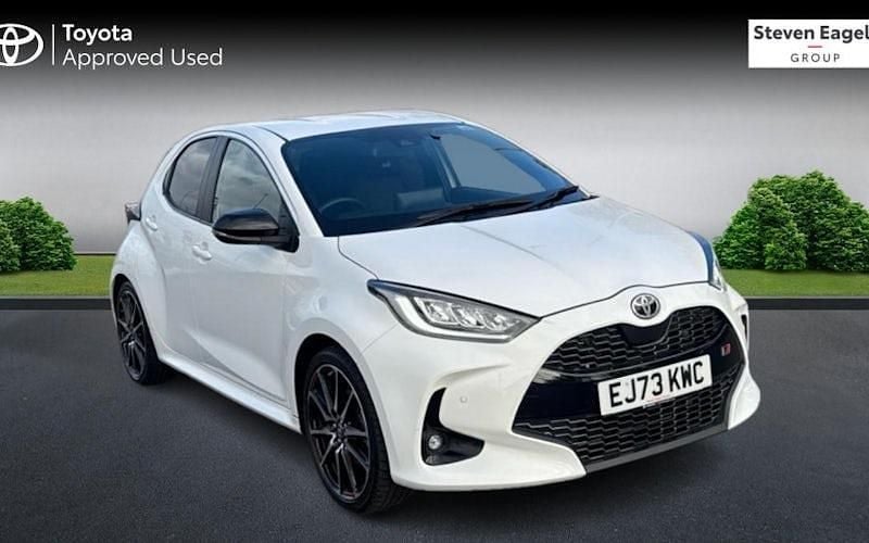 Used 2023 Toyota Yaris Hybrid Sport Hatchback | £18,784 (A bit pricey) - Image 1/4