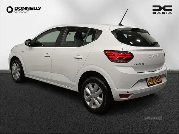 Used Dacia Sandero Expression 91 HP (66 kW) 2023 White Hatchback