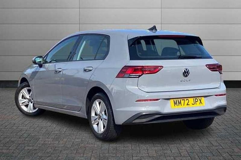 Used VW Golf VIII Life 150 HP (110 kW) 2022 Grey Hatchback