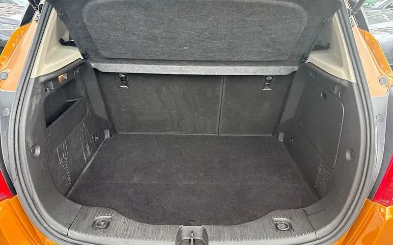 Used Vauxhall Mokka Active 140 HP (102 kW) 2018 Orange SUV